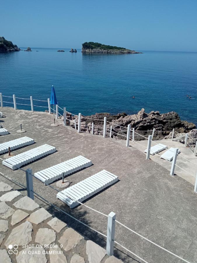 Apartmani Lux Sea ウトイェハ エクステリア 写真
