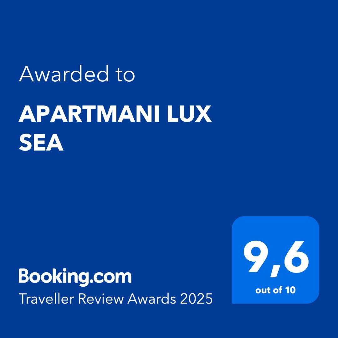 Apartmani Lux Sea ウトイェハ エクステリア 写真